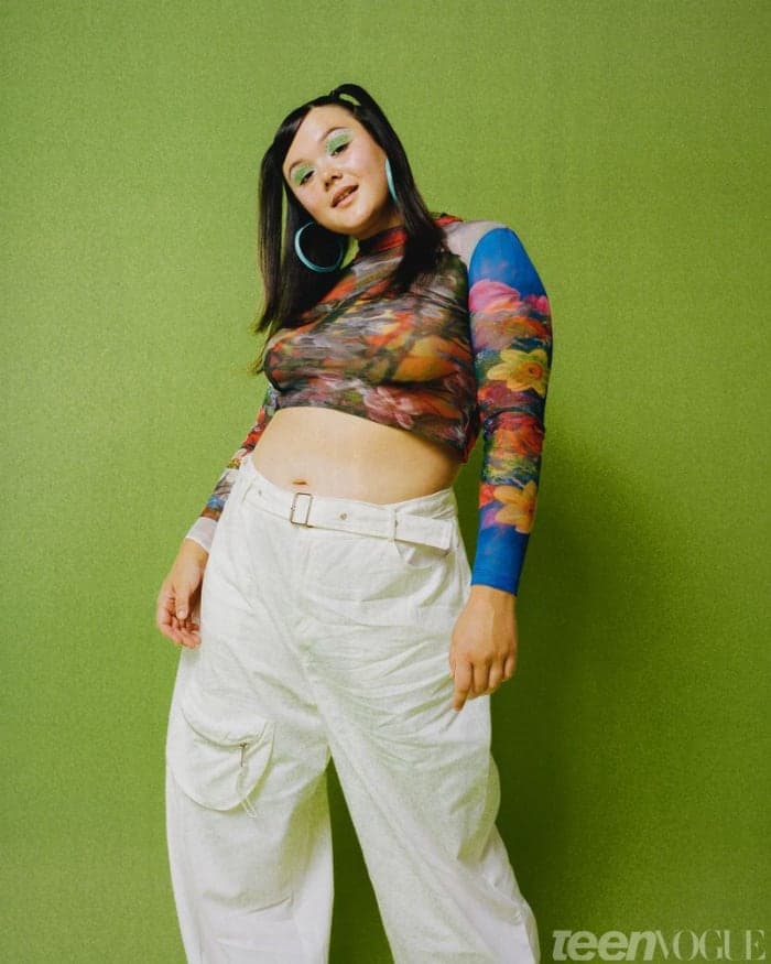 the-y2k-style-trend-isnt-fatphobic-our-attitudes-about-it-are-2.jpg