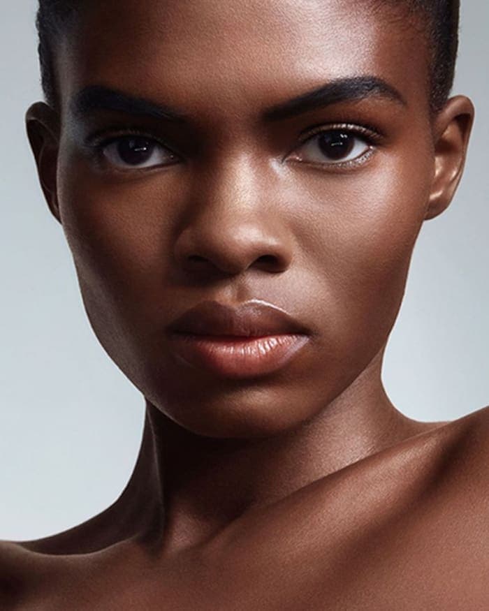 tom-ford-foundation-2020-3.jpg