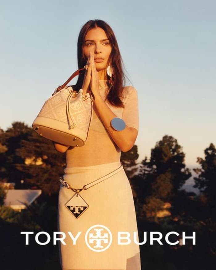 tory-burch-s-s-2023-campaign-3.jpg