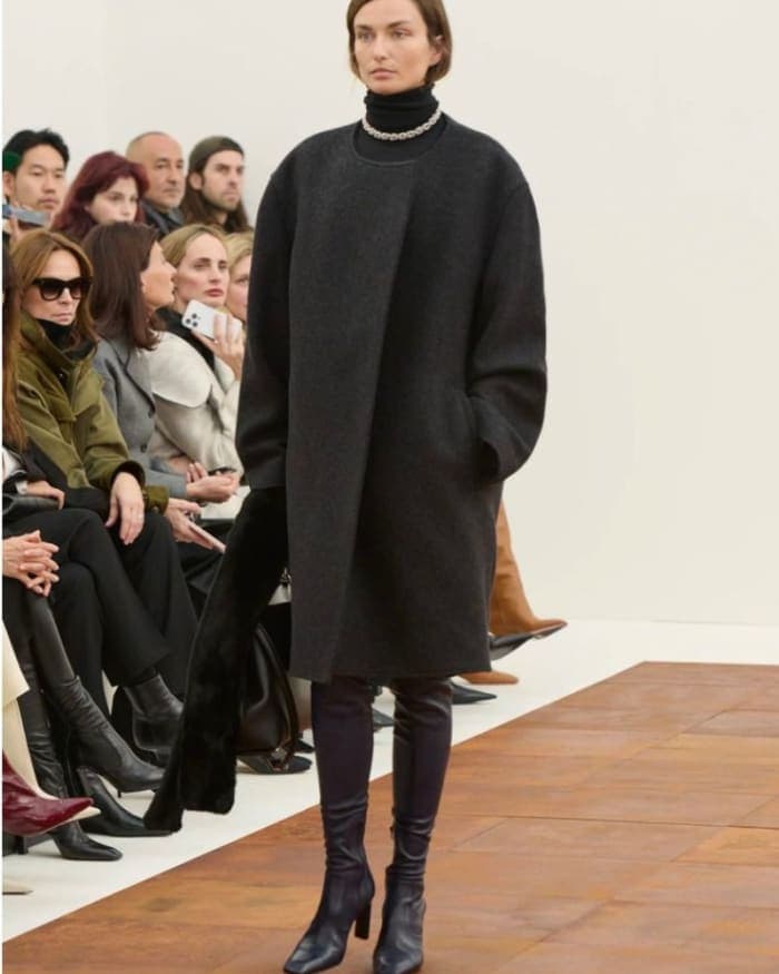 toteme-f-w-25-show-5.jpg