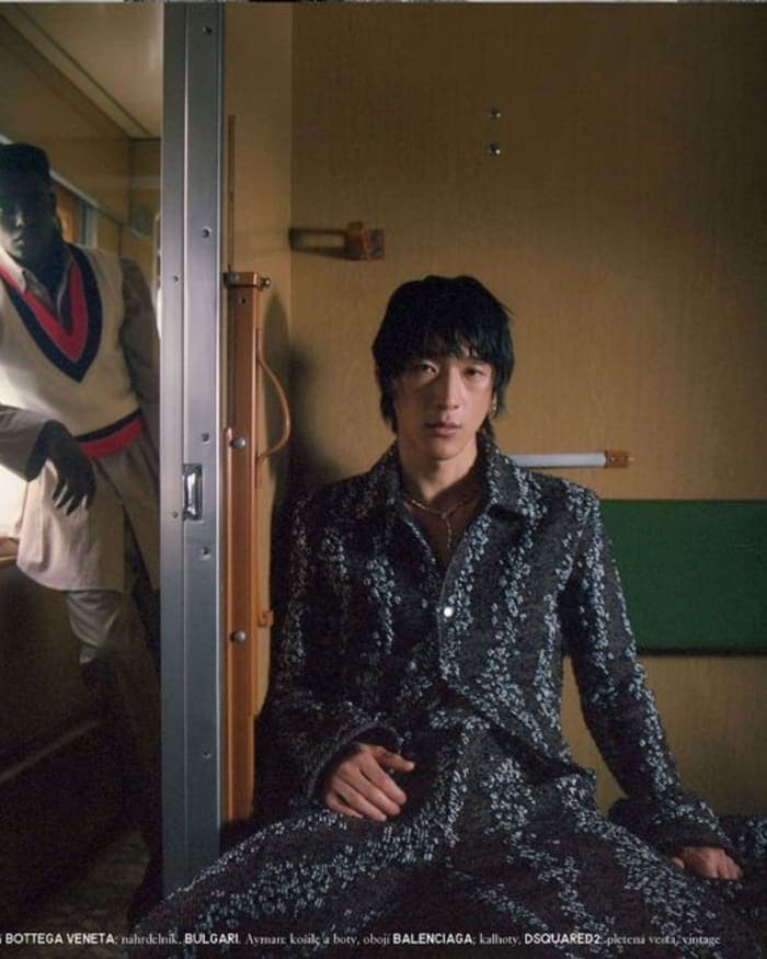 train-3.jpg