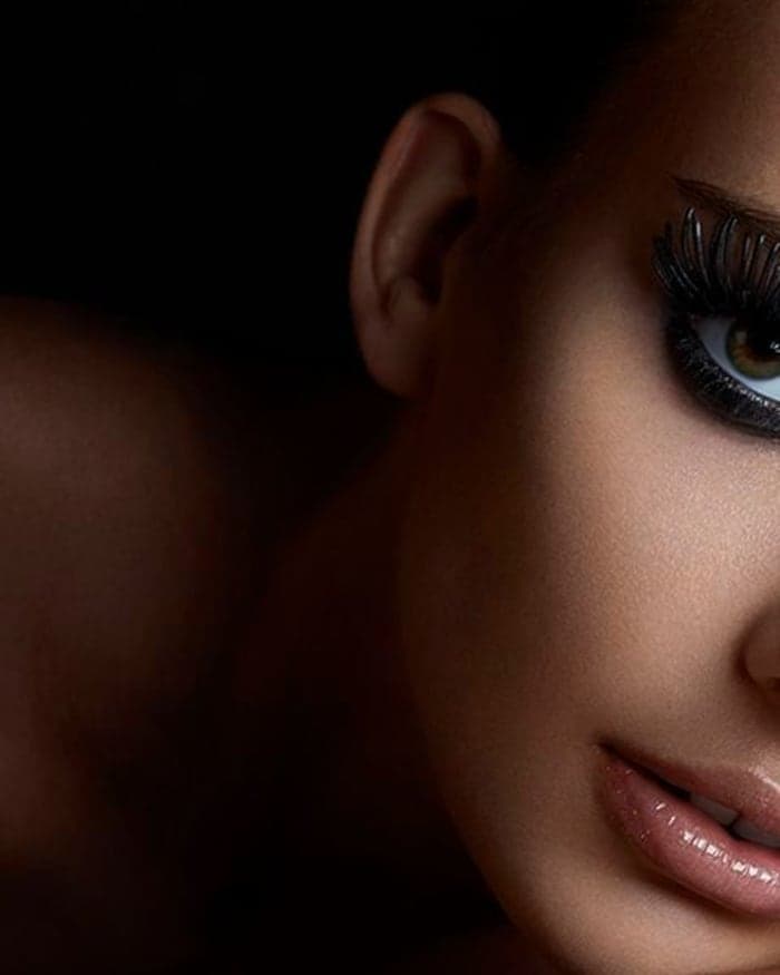 two-beautiful-eyes-5.jpg