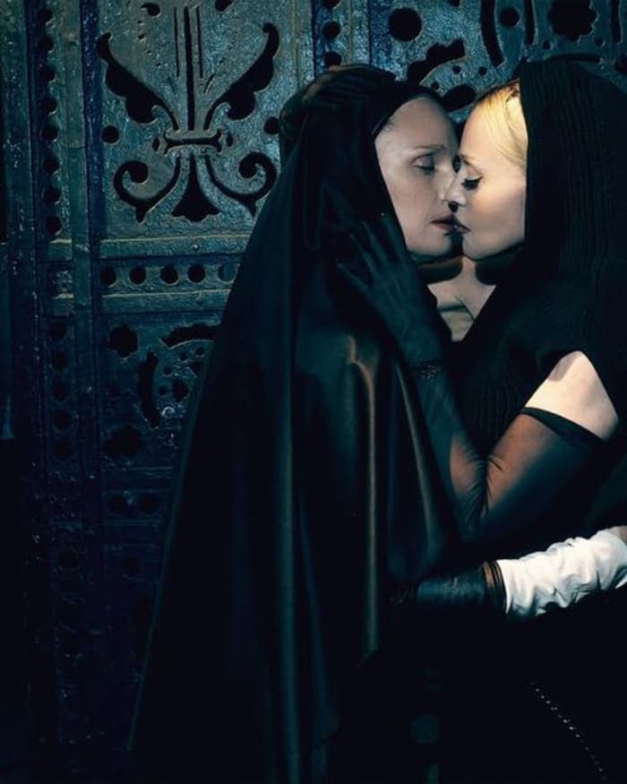 unholy-desires-2.jpg
