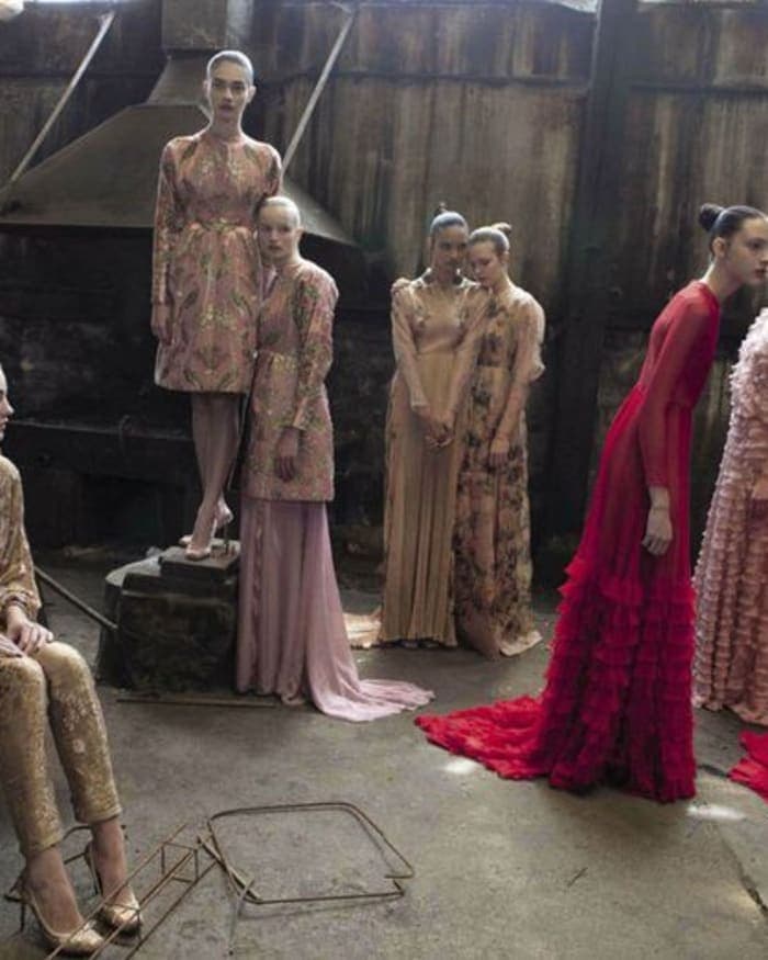 valentino-haute-couture-september-2012-haute-couture-supplement-2.jpg