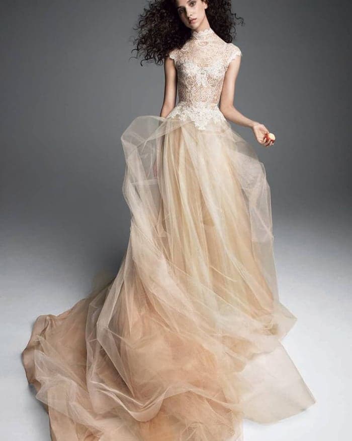 vera-wang-fall-2019-bridal-collection-campaign-2.jpg