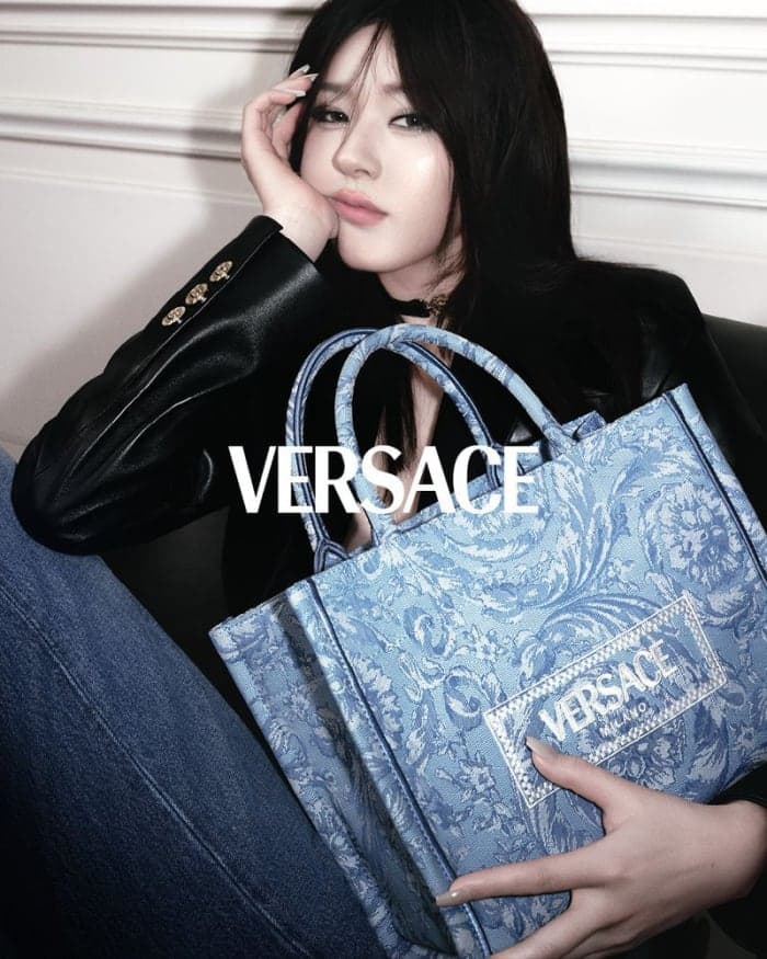 versace-s-s-2024-with-rosy-zhao-3.jpg