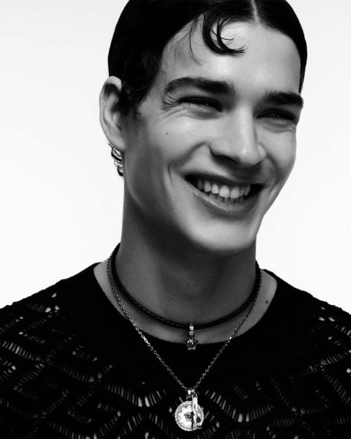 versace-spring-summer-2023-campaign-part-ii-4.jpg
