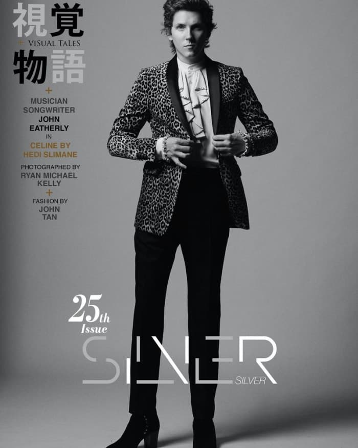 visual-tales-vt25-silver-25th-issue-2.jpg