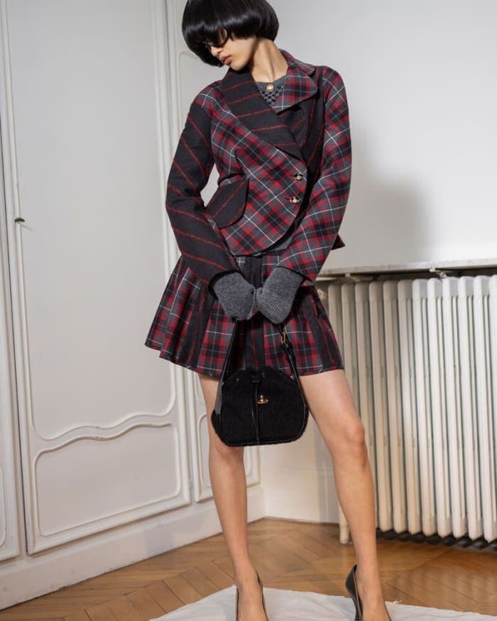 vivienne-westwood-f-w-26-lookbook-4.jpg