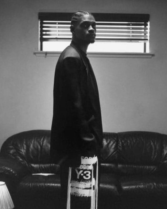 y-3-s-s-2025-campaign-3.jpg