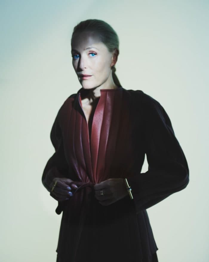 you-cant-keep-a-good-woman-down-gillian-anderson-4.jpg