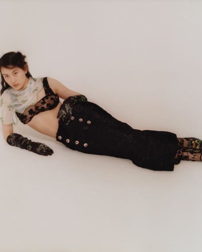 yuhan-wang-aw21-2.jpg