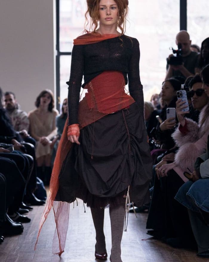 zoe-gustavia-anna-whalen-f-w-26-show-5.jpg